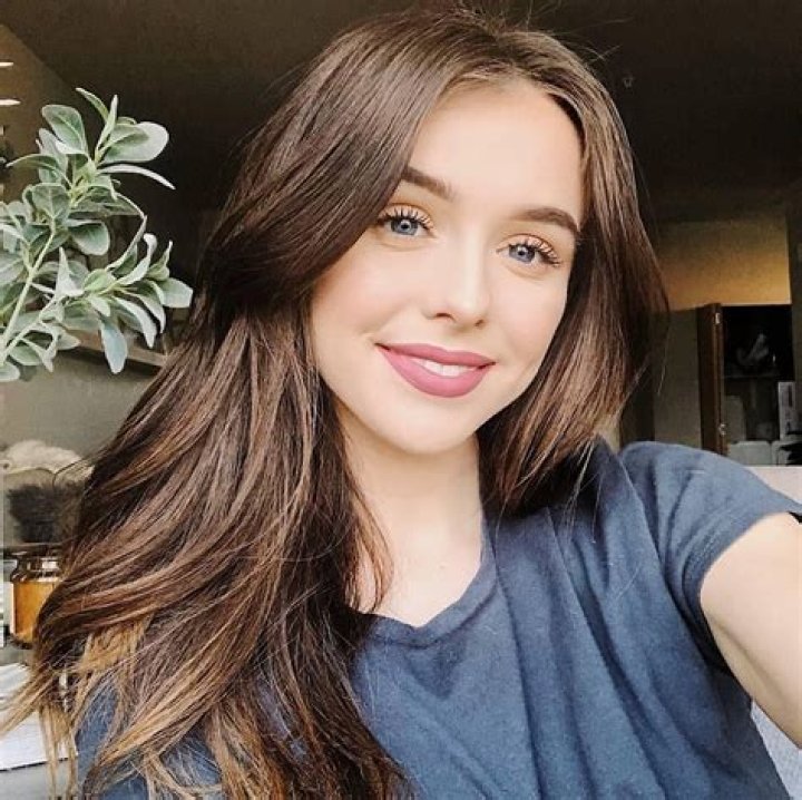 Acacia Brinley