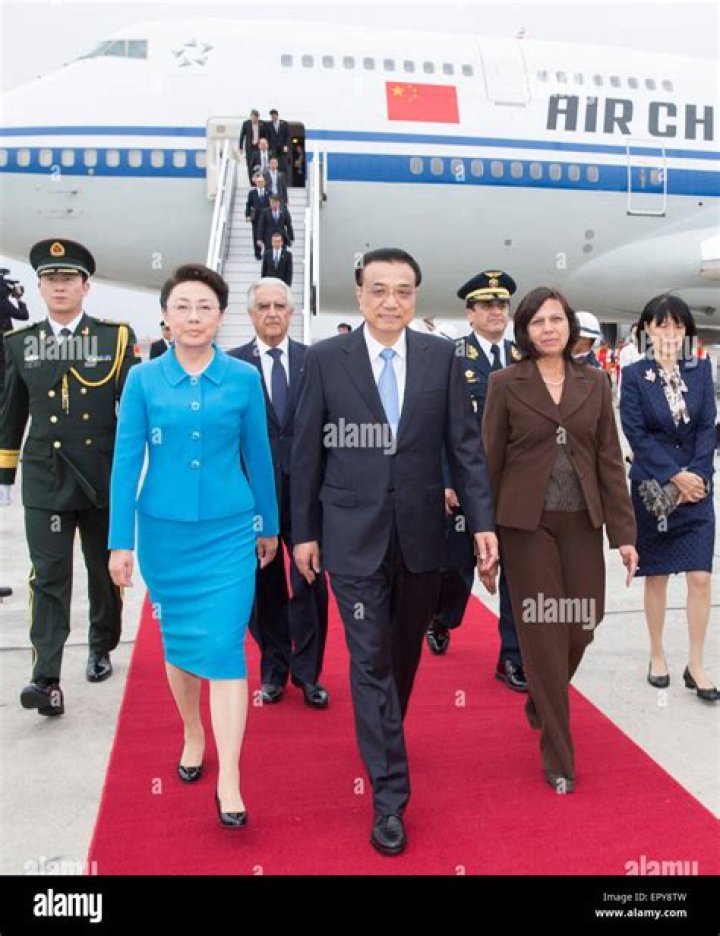 China Premier Li Keqiang Daughter Name | Wife And Family