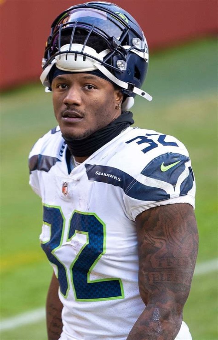 Chris Carson