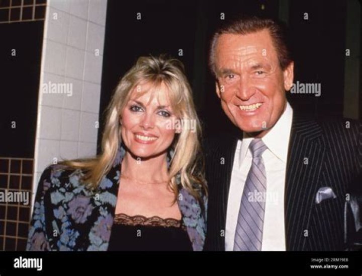 Dian Parkinson | Career And Married Life