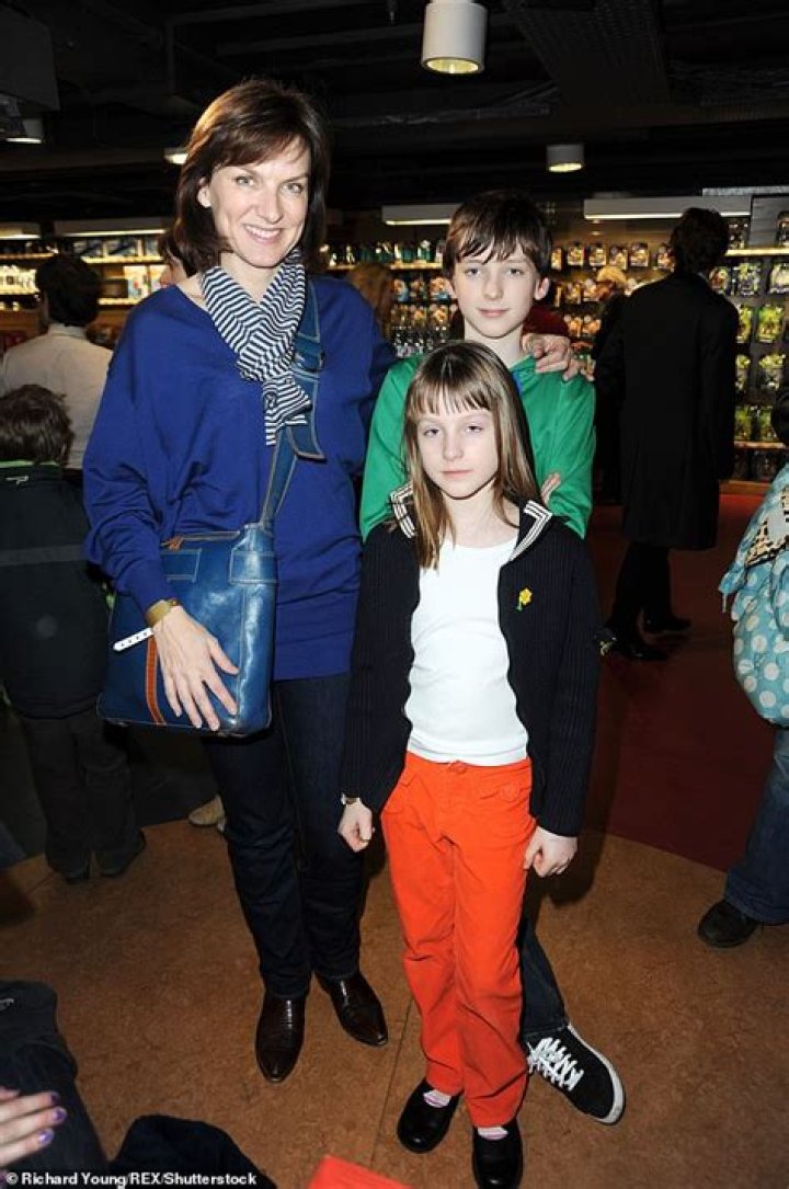Fiona Bruce | Husband, Nigel Sharrocks, Daughter Mia Sharrocks
