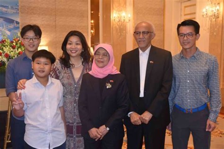 Halimah Yacob Family | Husband Mohammed Abdullah Alhabshee And Children