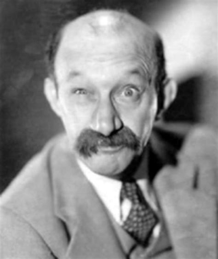 James Finlayson