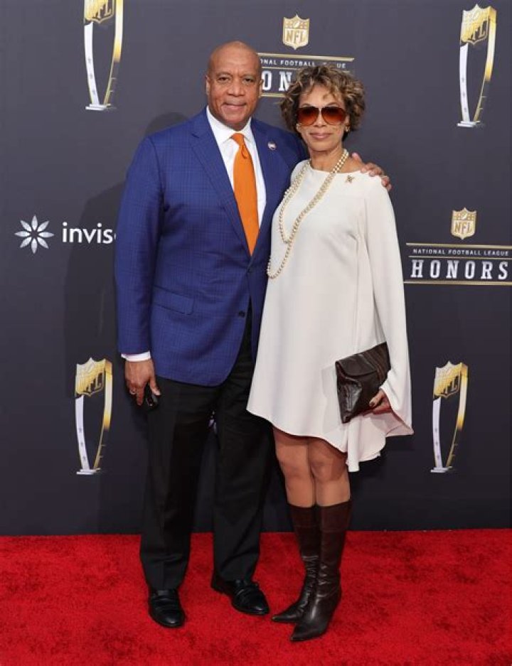 Kevin Warren Wife | Who Is Greta Warren | Explore Their Relationship And Kid Details