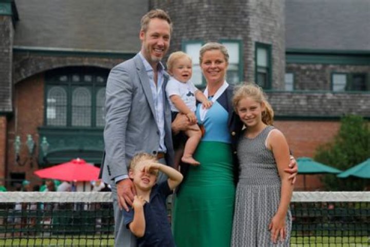 Kim Clijsters | Bio, Age, Net Worth, Relationship, Career