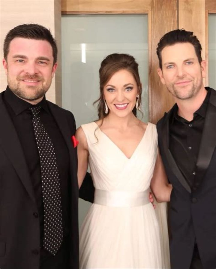 Laura Osnes | Bio, Age, Net Worth, Relationship, Career