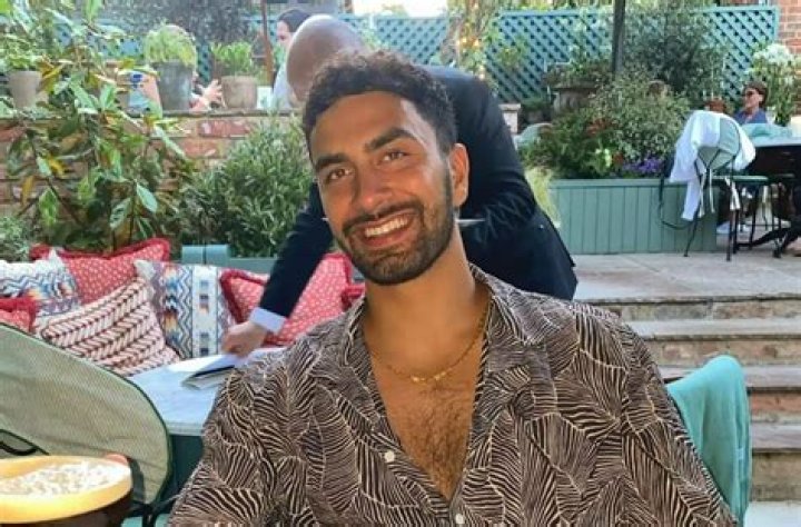 Lochan Love Island Parents | Mum Kulminder And Dad Simon