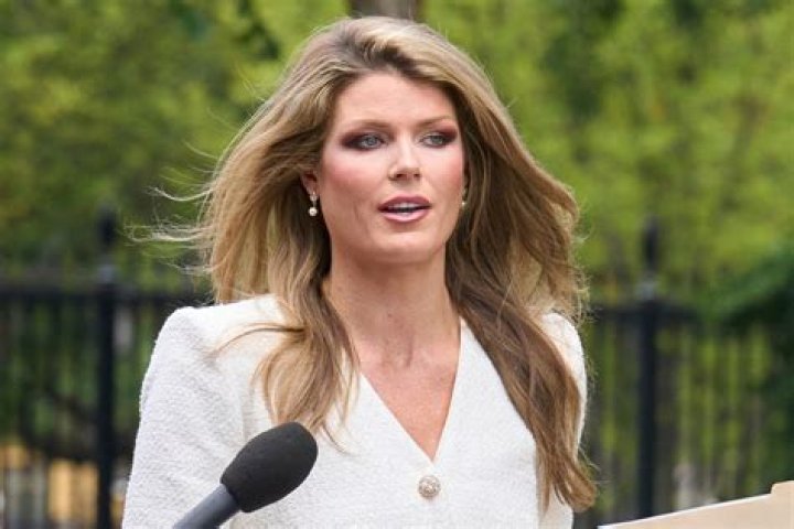 Lyndsey Gough | Bio, Age, Net Worth, Relationship, Career