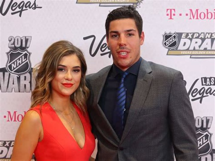 NHL: Who Is Stephanie Hamonic, Travis Hamonic Wife? Daughter Charlie Hamonic