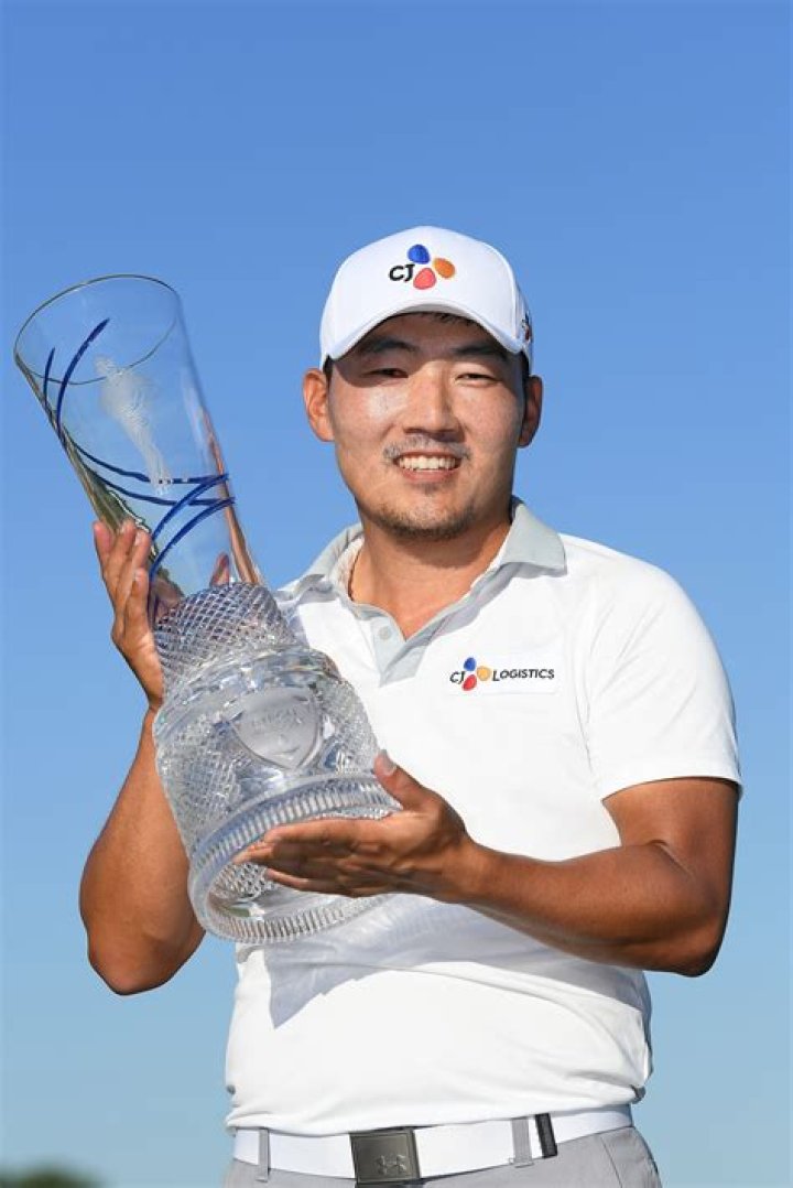 Sung Kang | Bio, Age, Net Worth, Relationship, Career