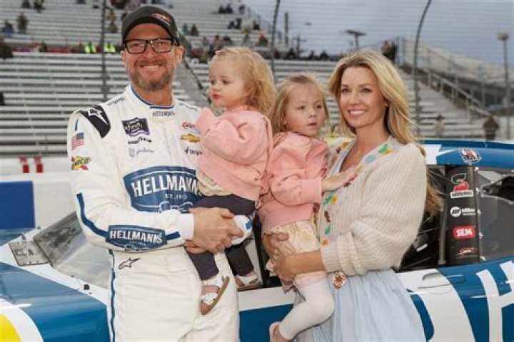 Who Is Jeffrey Earnhardt? Wiki, Height, Wife, Net Worth