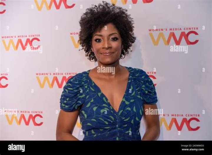 Wiki, Age, Boyfriend, Net Worth, Height, And Career Of Zerlina Maxwell